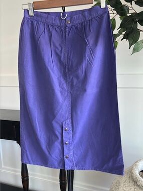 Gucci Vintage Midi Skirt High Waist Button Front 42 Purple